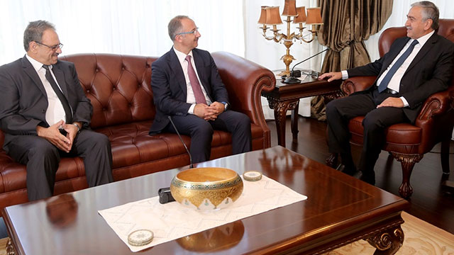 Milli Arşiv ve Araştırma Dairesi Müdürlüğü ile TV Devlet Arşivleri Başkanlığı arasında iş birliği protokolü imzalandı