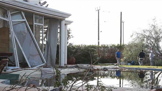 Lefkoşa rum kesiminde dün çıkan hortum korkuttu