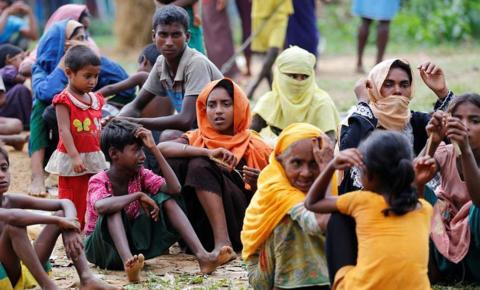 "Bangladeş'e sığınan 320 Bin Arakanlı Çocuk tehdit altında"