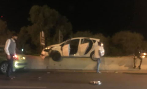 Kiralık araç refüje 'kondu'