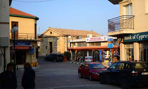 Dillirgalılar Erenköy’den (Koççina) geçit istiyor