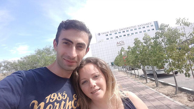 Geçirdiği felç nedeniyle kabusa dönen evlilik yıldönümü tatili mutlu sonla bitti