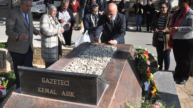 Gazeteci Kemal Aşık, ölümünün 29. yıl dönümünde anıldı
