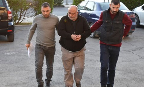 Polis, esas suçlunun peşine düştü