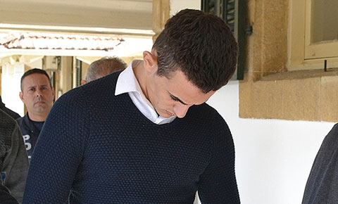 2 yıl 7 ay hapis cezası aldı