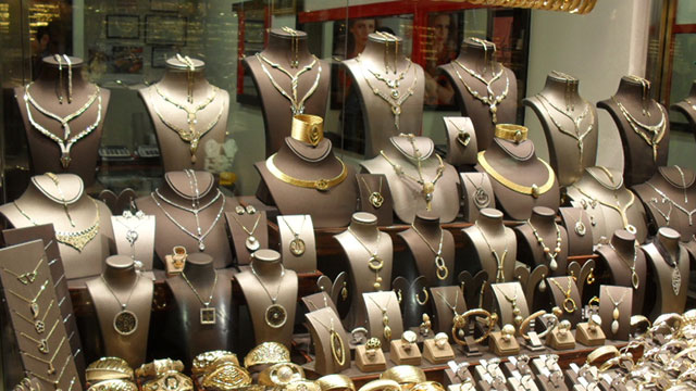 Yastık altı da bitti