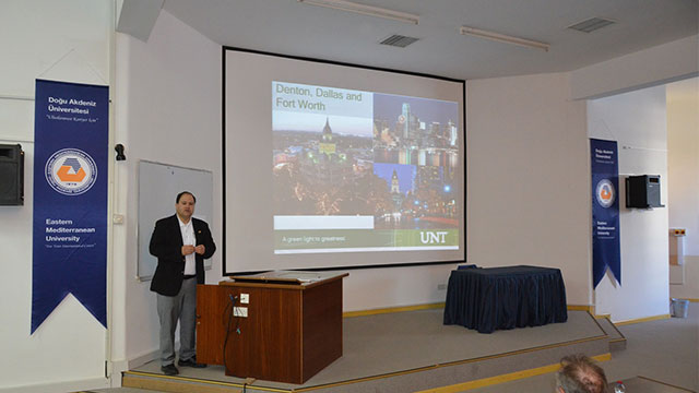 Prof. Dr. Bryant DAÜ Bilgisayar Mühendisliği’nde seminer verdi