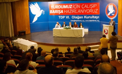 TDP'den az katılımlı kongre...