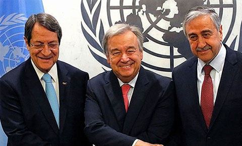 “Çavuşoğlu gerginliğe oynuyor”