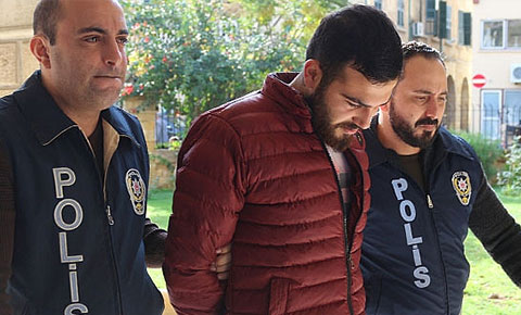 Dövdüğünü kabul etti tecavüzü inkar etti