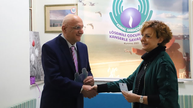 Sanver’den Kemal Saraçoğlu Lösemili Çocuklar ve Kanserle Savaş Vakfı’na bağış