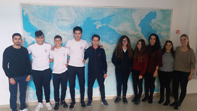 Yakın Doğu Koleji öğrencileri YDÜ Coğrafya Öğretmenliği Bölümünü ziyaret etti…