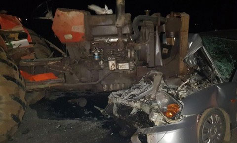 Işıksız traktör can alıyordu