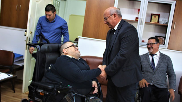 Özyiğit: “Hane halkına yardım kalemi engelli otobüsüne ayrıldı”