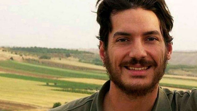 Suriye'de kaybolan Amerikalı gazetecinin ailesi umudunu koruyor