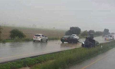 Lefkoşa – Mağusa anayolunda 2 araç çarpıştı