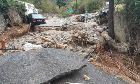 Lapta’da asfalt yol kaydı!!