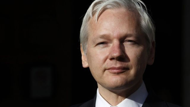 Assange'ın avukatından Ekvador devlet başkanına yanıt