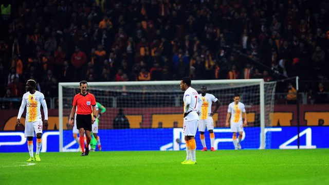 Schalke'den G.Saray'a flaş gönderme!