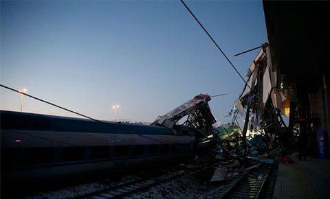 Ankara’da tren kazası: 7 kişi öldü, 46 kişi yaralandı