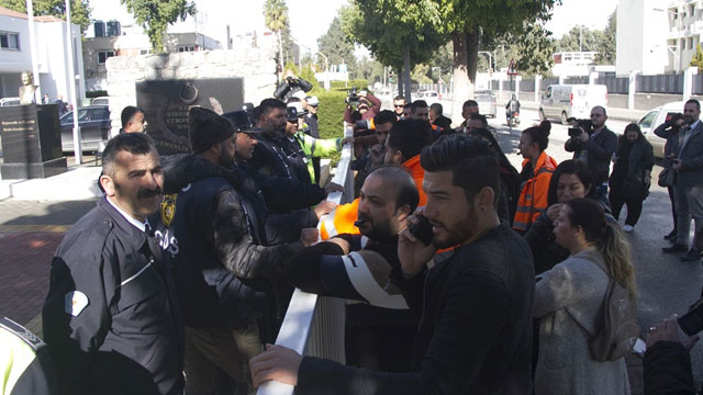 CAS Şirketi’nin tasfiye edilmesi Meclis önünde protesto edildi