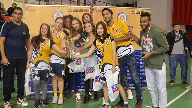 Kadınlarda Türkiye, erkeklerde Nijerya şampiyon