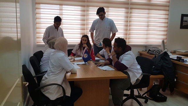 DAÜ Yeşilay Öğrenci Kulübü Bağımlılık konusunda uyarılarda bulundu