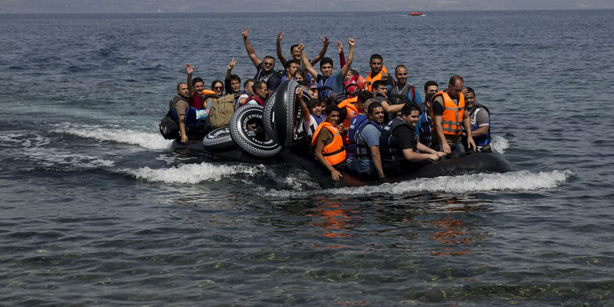 13 Suriyeli düzensiz mülteci...