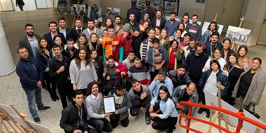 DAÜ’lü öğrenciler “Engelsiz Fikirler” projesi ile engelleri aştı