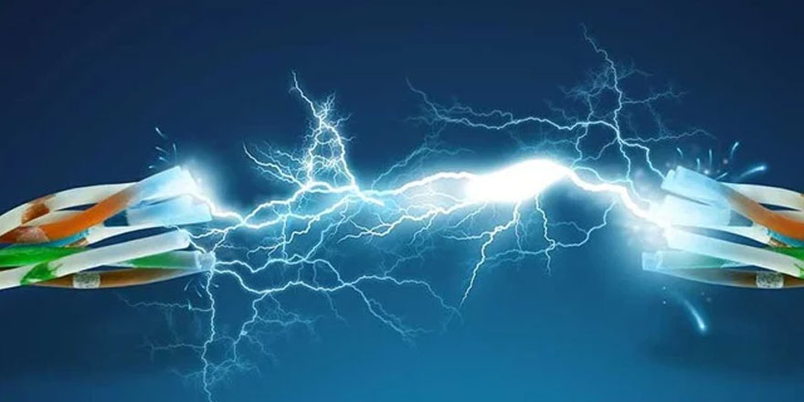 Elektrik kesintisi var