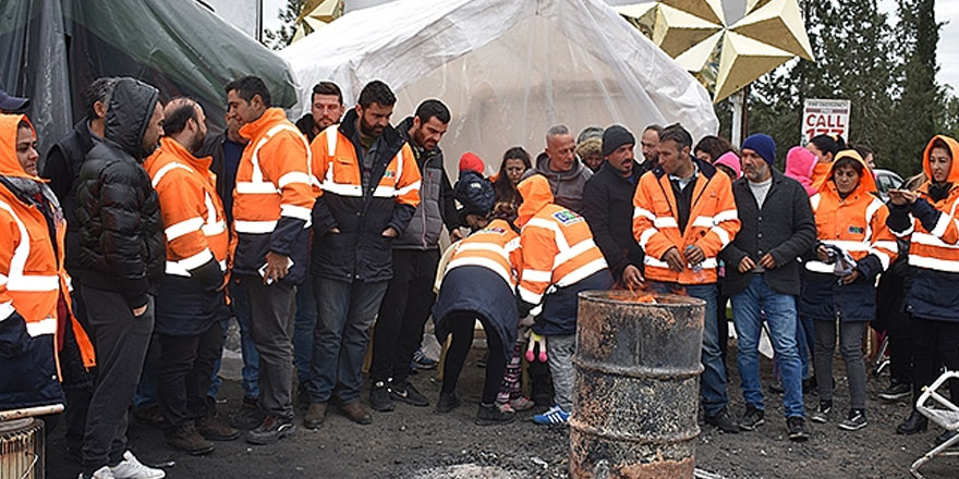 “Eylemi değil, açlık grevini askıya aldık”