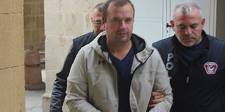 Hintkenevirini kendisi ekti, LSD’yi ithal etti