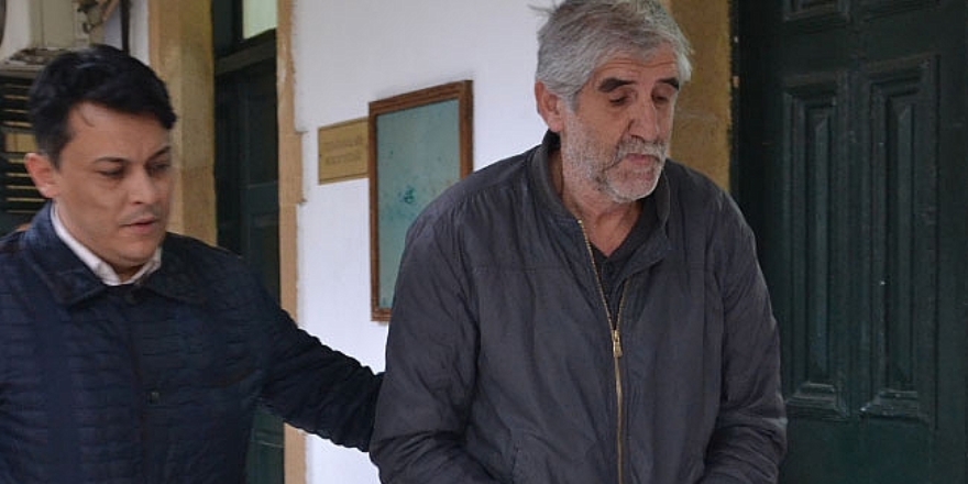 Turist geldi kaçak oldu