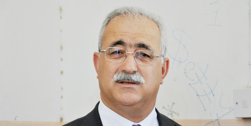 " Kıbrıs Türk toplumu, Cumhurbaşkanı Mustafa Akıncı’nın yanındadır"
