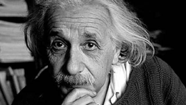 Einstein mutluluk formülleri yaklaşık 1.5 milyon dolara satıldı