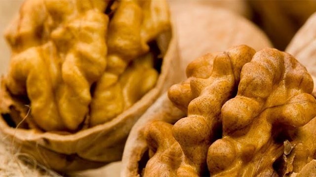 Sağlıklı kalp ve beyin için günde 5 adet ceviz