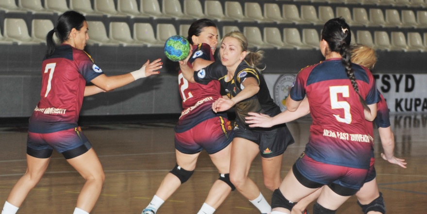 Hentbol KTSYD Kupası’nda  kadınlar finalisti YDÜ: 24-21