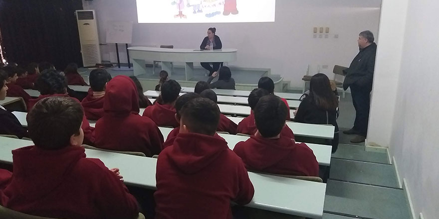 Yakın Doğu Kolejinde Çocuk Hakları Bilgilendirme Semineri Yapıldı