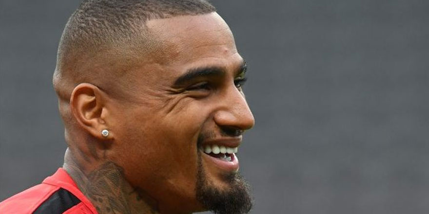 Barcelona, Kevin-Prince Boateng'i kiraladı