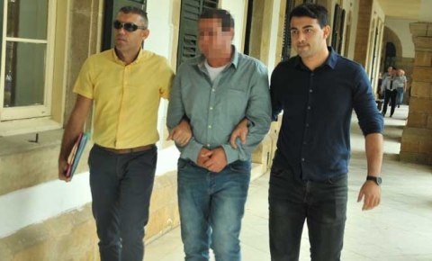 Babasını perişan etti