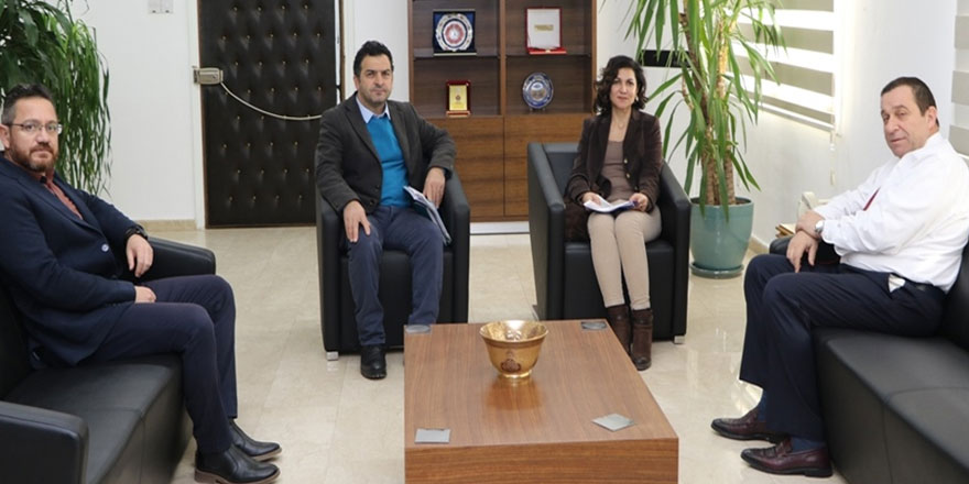 Denktaş, KTOEÖS heyetini kabul etti