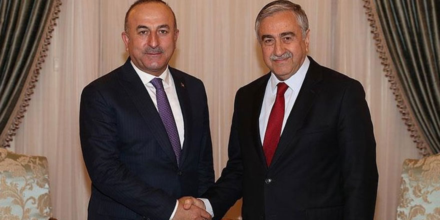 Akıncı, TC Dışişleri Bakanı Çavuşoğlu’nu kabul etti