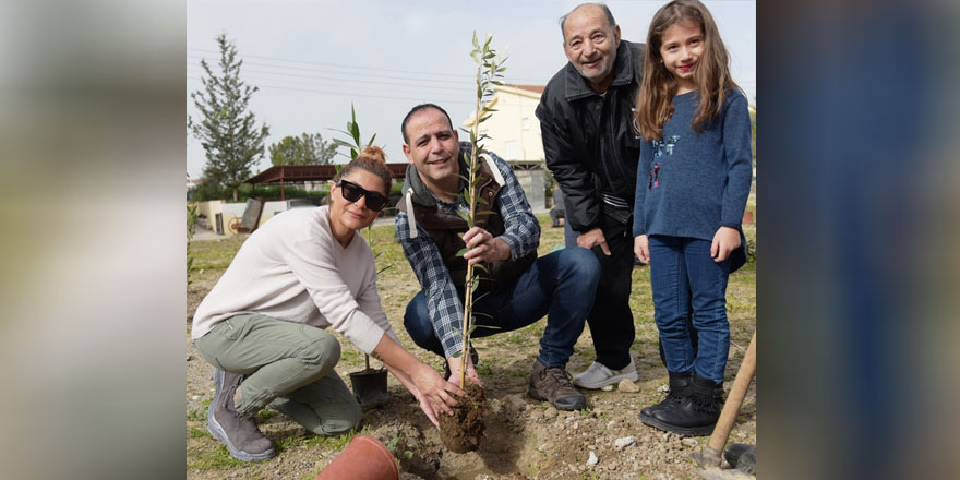 Küçük Kaymaklı’daki kayıpların anısına fidan dikildi
