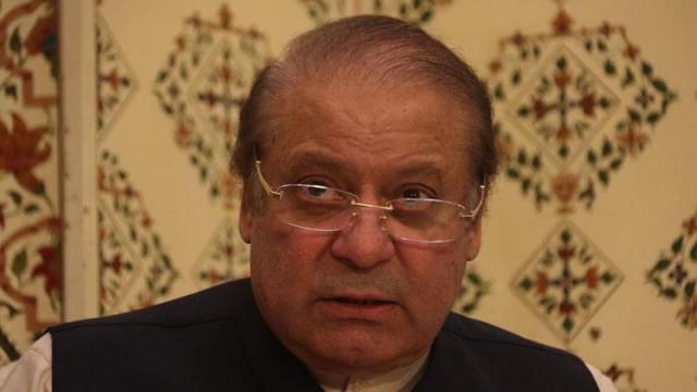 Pakistan'da Eski Başbakan Şerif için tutuklama kararı