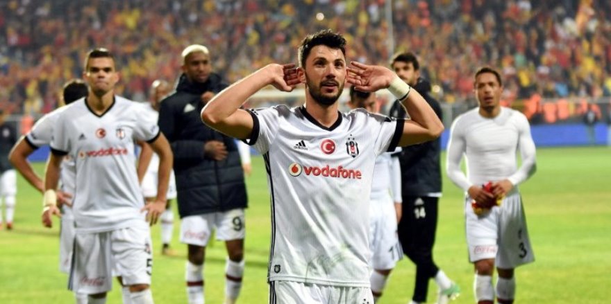 Tolgay Arslan Fenerbahçe'de!.
