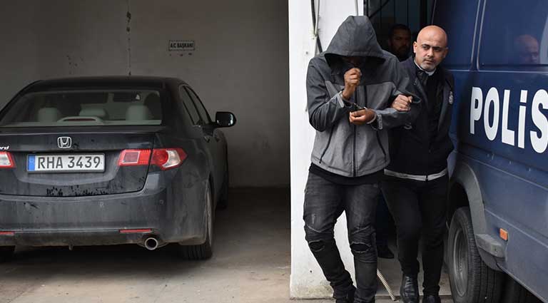 5’er gün daha tutuklu kalacaklar