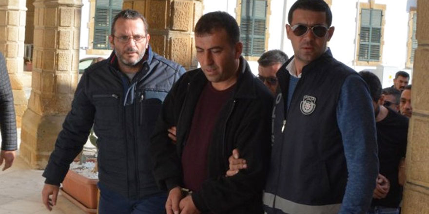 Ambulansı kırıp dökmesi alkoldenmiş!