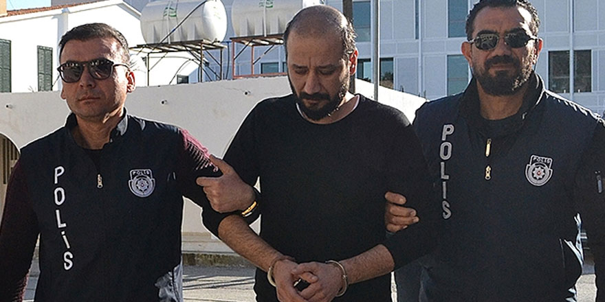 Perukla tipini değiştirdi