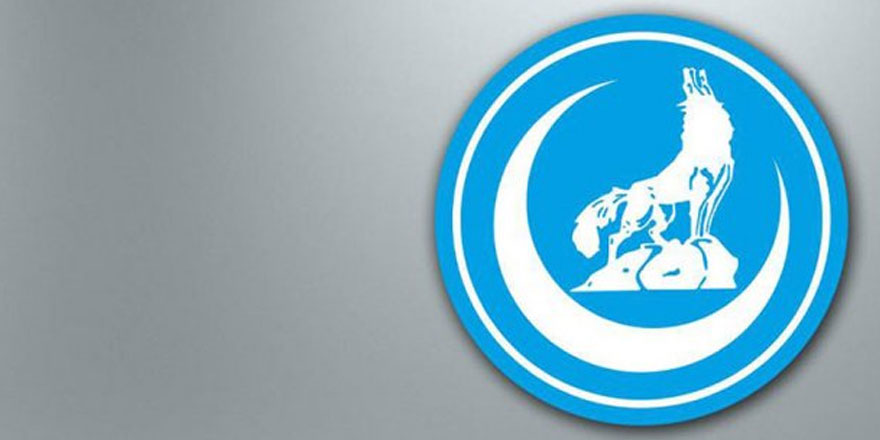 KKTC Ülkü Ocakları’ndan Din işleri başkanı Atalay’a bayrak konusunda tepki