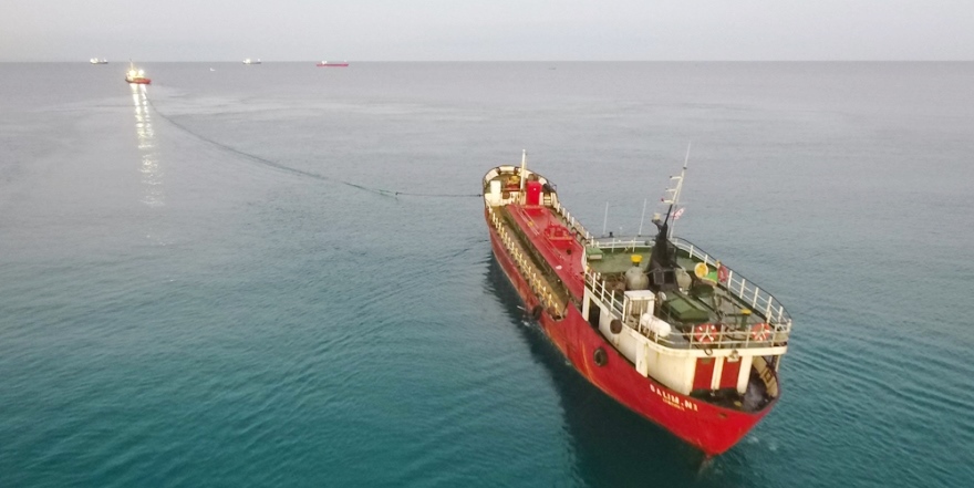 Karaya oturan gemi kurtarıldı